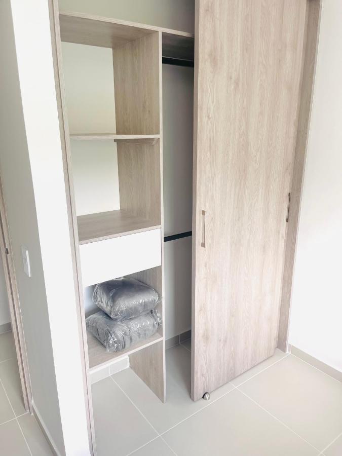 Hotel Lleras 10 Medellín Eksteriør billede