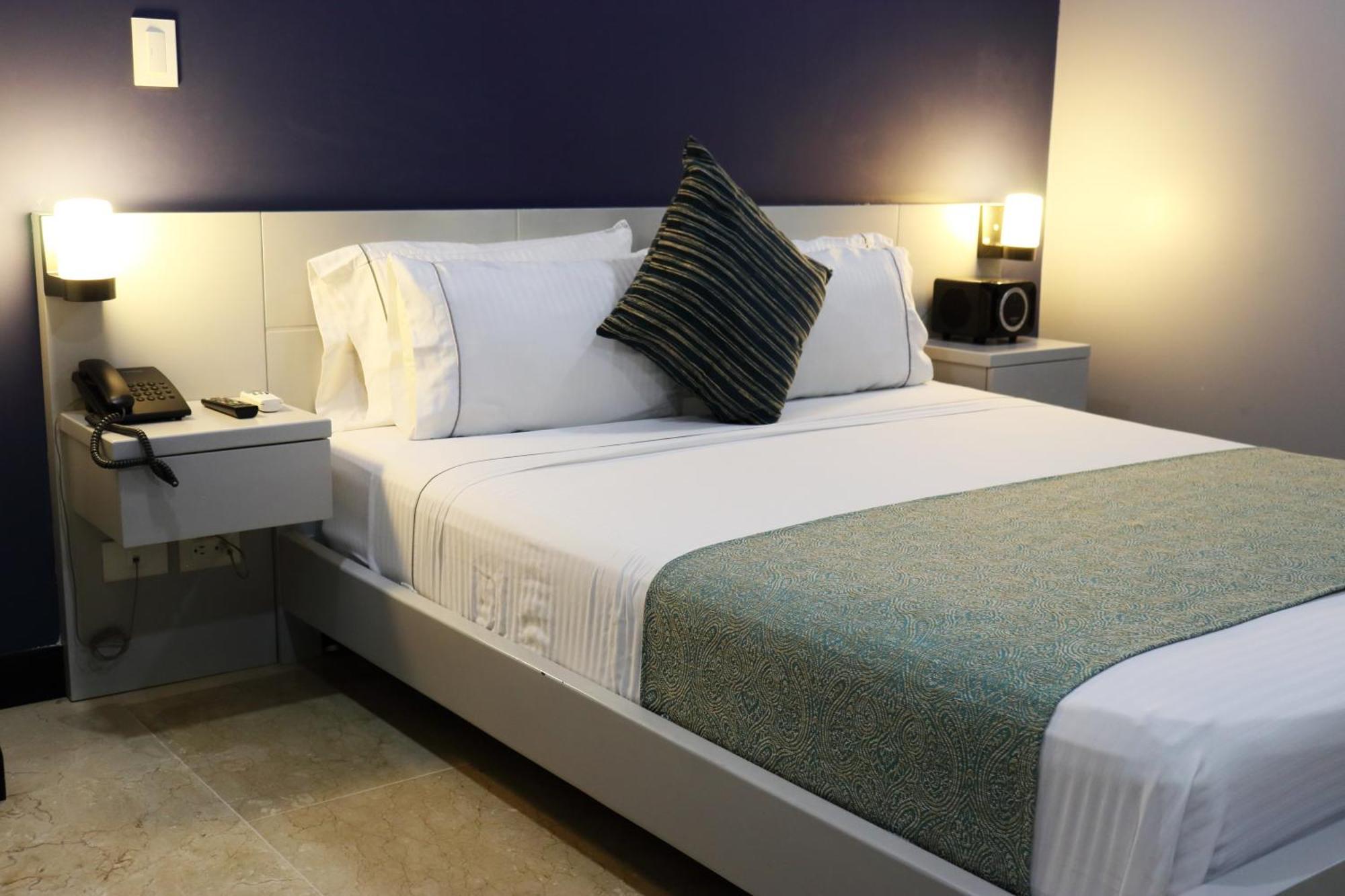 Hotel Lleras 10 Medellín Eksteriør billede